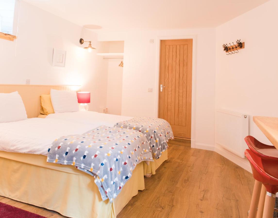 The Merryburn - Rooms And Courtyard Studios Dunkeld Luaran gambar